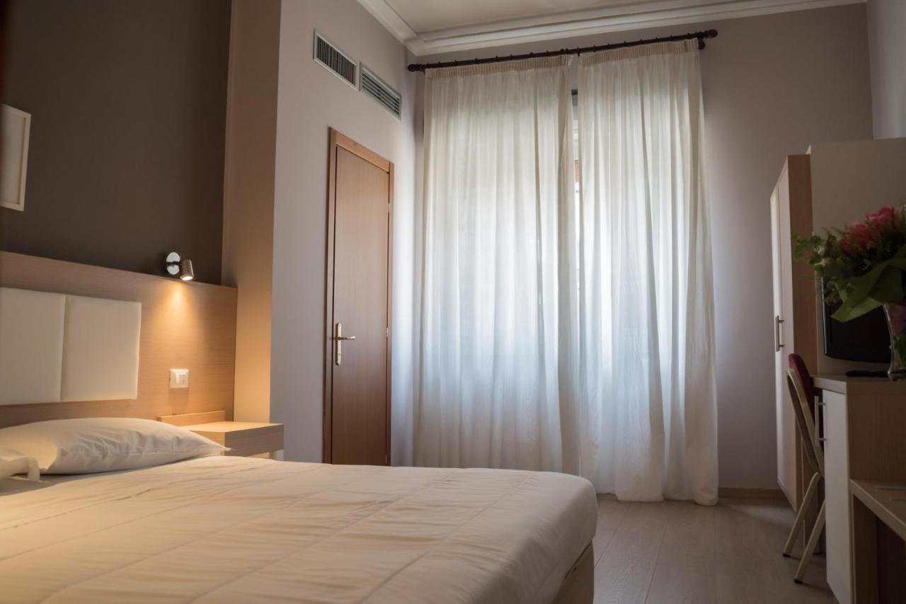 Mediterraneo Hotel 3*